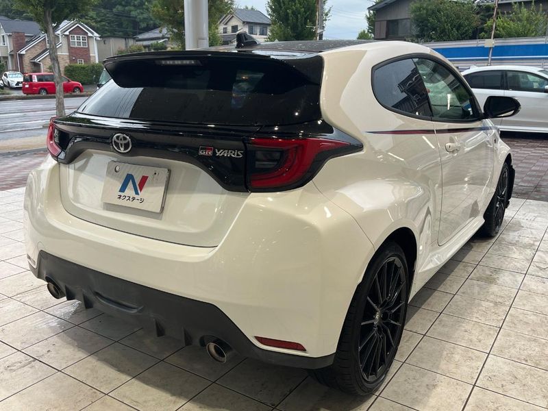 2021 Toyota GR YARIS 5BA-MXPA12 (UW-6a9a3818bbb25)[18]