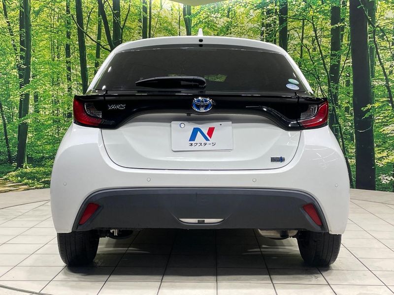 2021 Toyota Yaris 6AA-MXPH10 (UW-6a9a381d7bb82)[9]