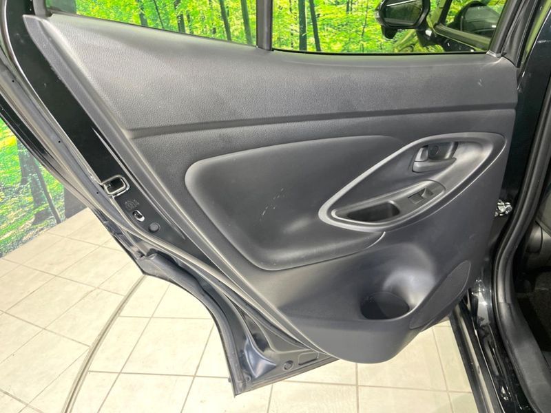 2021 Toyota Yaris Cross 6AA-MXPJ10 (UW-6a9a382110dfd)[7]