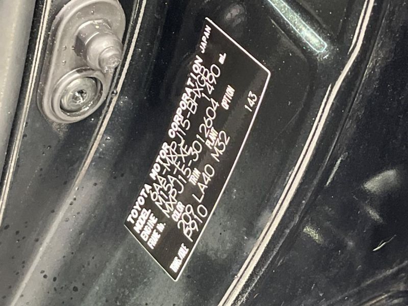 2021 Toyota Yaris Cross 6AA-MXPJ15 (UW-6a9a382becee5)[1]
