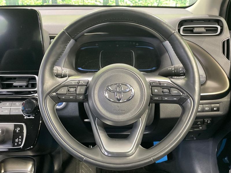 2021 Toyota Aqua 6AA-MXPK11 (UW-6a9a382f5703a)[27]