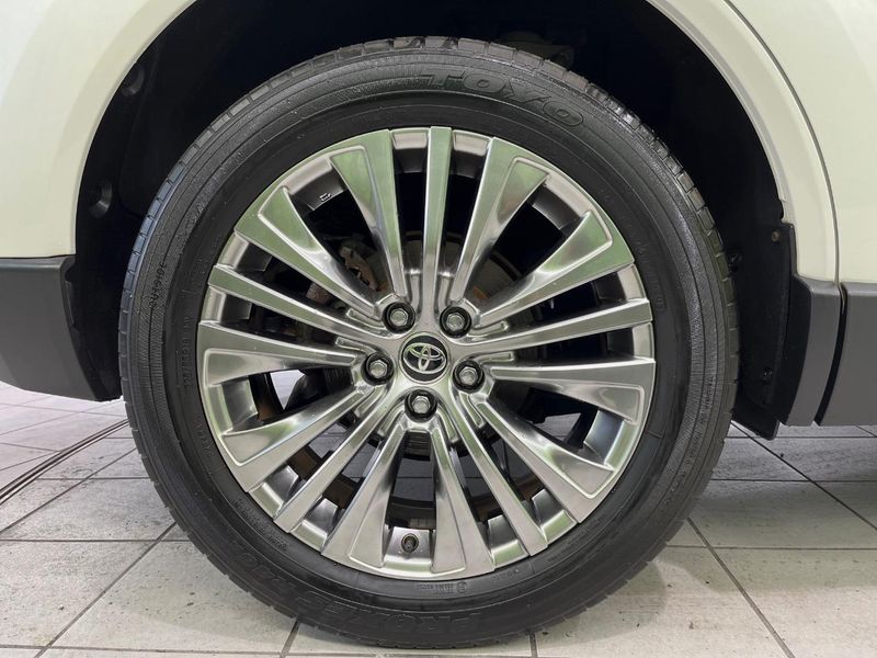 2020 Toyota Harrier 6BA-MXUA80 (UW-6a9a3840875cd)[19]