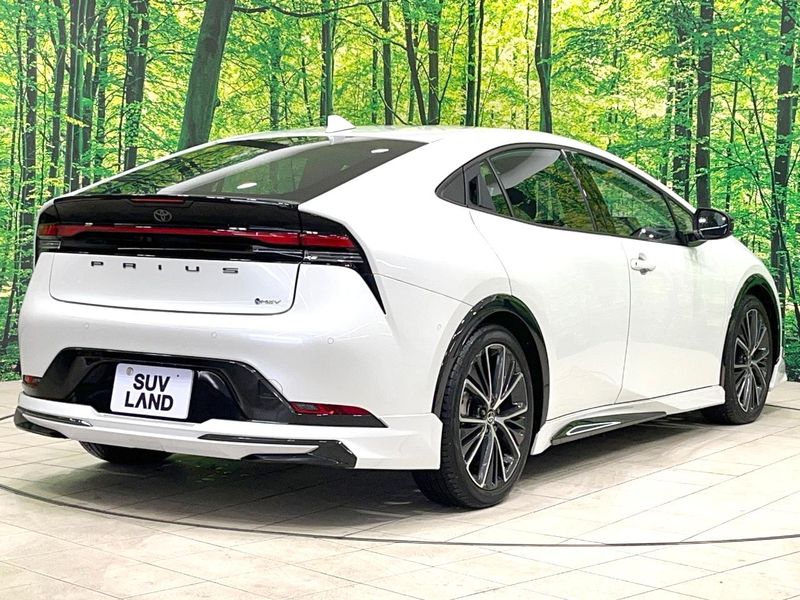 2023 Toyota Prius 6AA-MXWH60 (UW-6a9a385253ed7)[5]