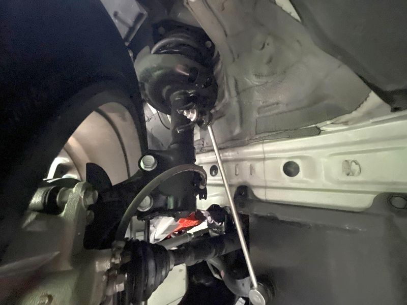 2023 Toyota Prius 6AA-MXWH60 (UW-6a9a385253ed7)[15]