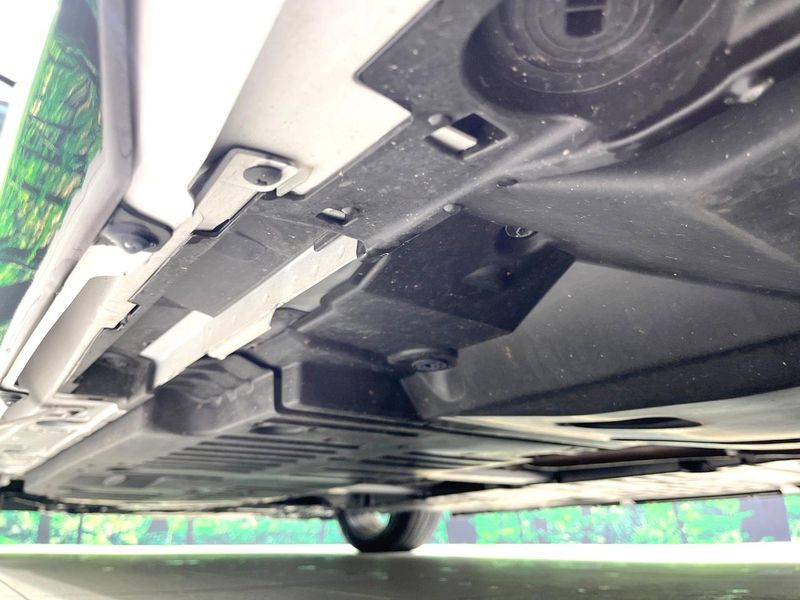 2023 Toyota Prius 6AA-MXWH60 (UW-6a9a385253ed7)[27]