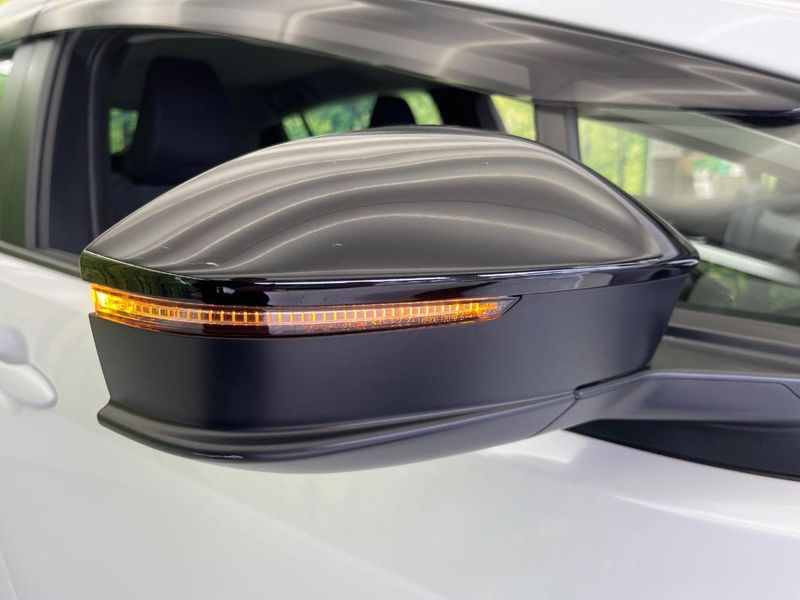 2024 Toyota Prius 6AA-MXWH60 (UW-6a9a385509bf0)[20]