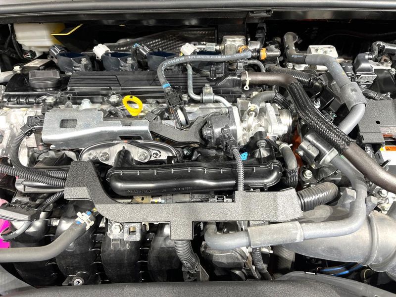 2025 Toyota Prius 6AA-MXWH60 (UW-6a9a3855e1196)[24]