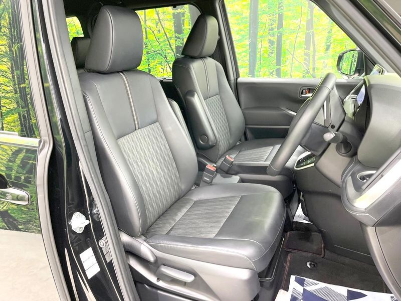 2023 Toyota Noah 6BA-MZRA90W (UW-6a9a385f49aad)[25]