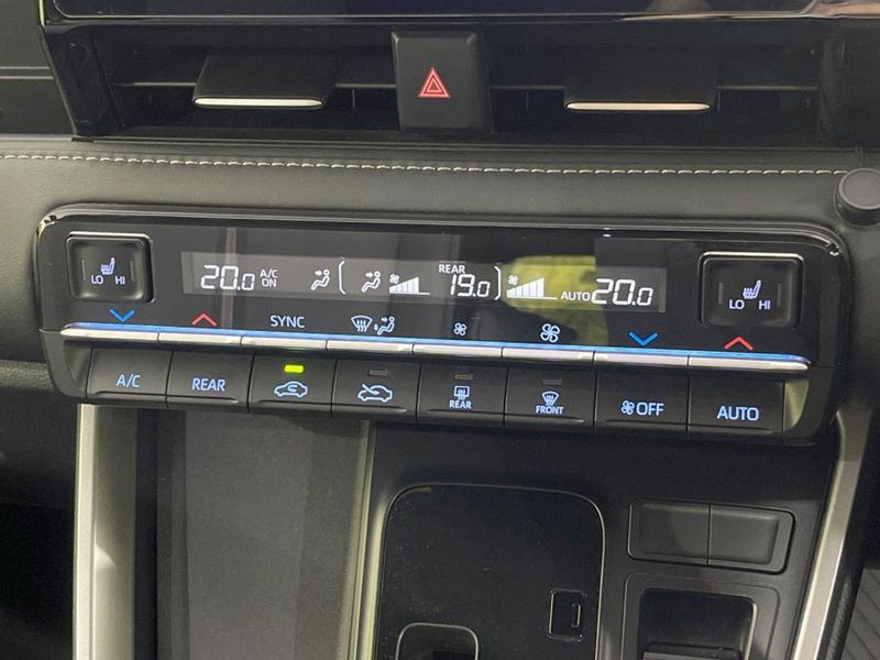 2024 Toyota Noah 6BA-MZRA90W (UW-6a9a3863a8e34)[25]