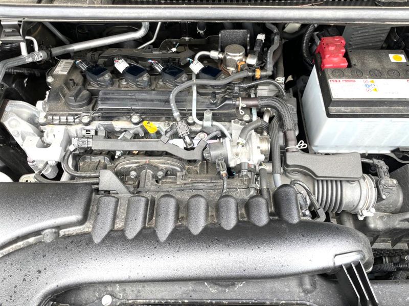 2023 Toyota Noah 6BA-MZRA95W (UW-6a9a38689904b)[4]