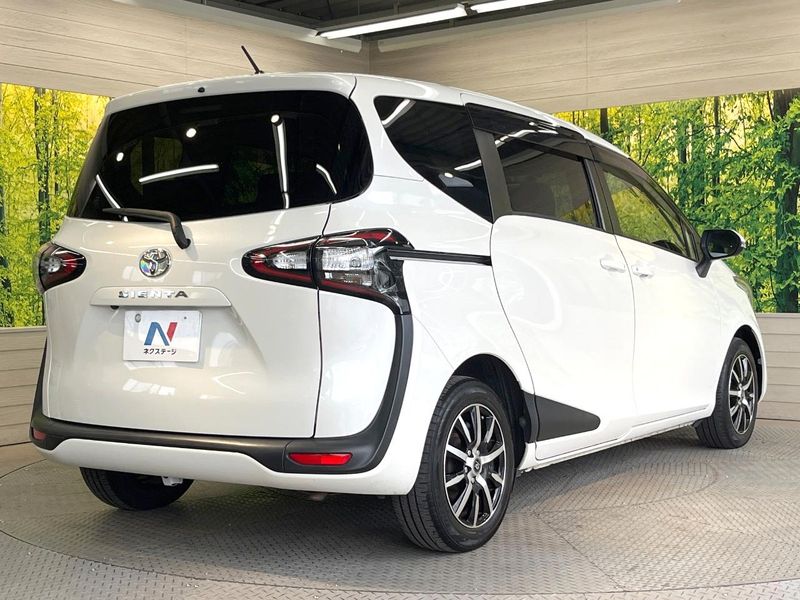 2015 Toyota Sienta DBA-NSP170G (UW-6a9a388ae41c6)[9]