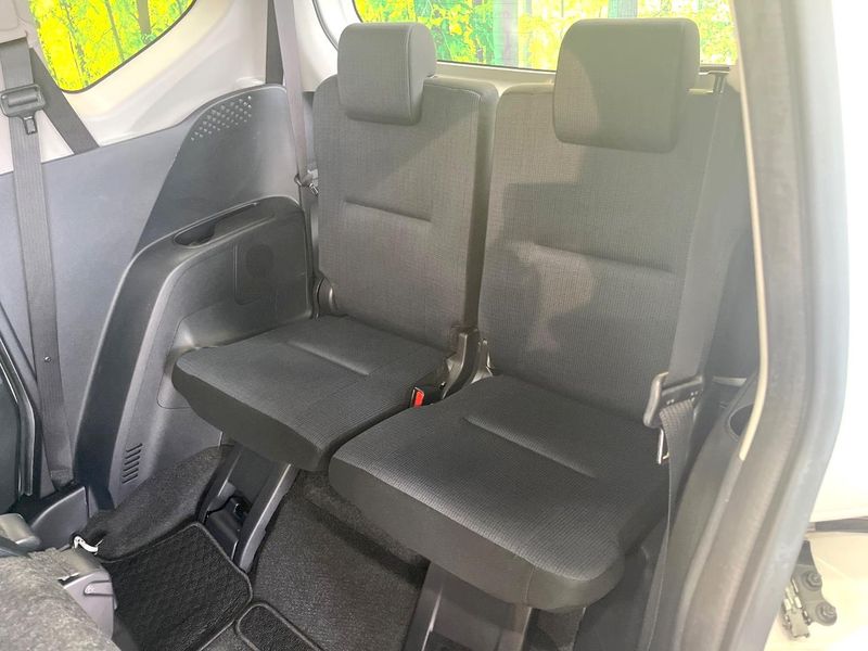 2015 Toyota Sienta DBA-NSP170G (UW-6a9a388ae41c6)[23]
