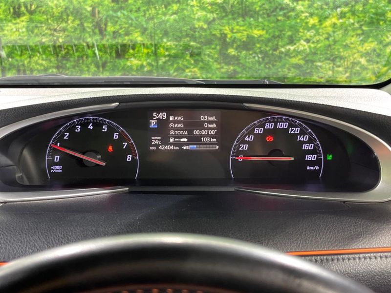 2018 Toyota Sienta DBA-NSP170G (UW-6a9a388d50705)[27]