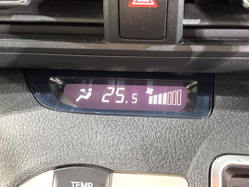 2018 Toyota Sienta DBA-NSP170G (UW-6a9a388d50705)[24]