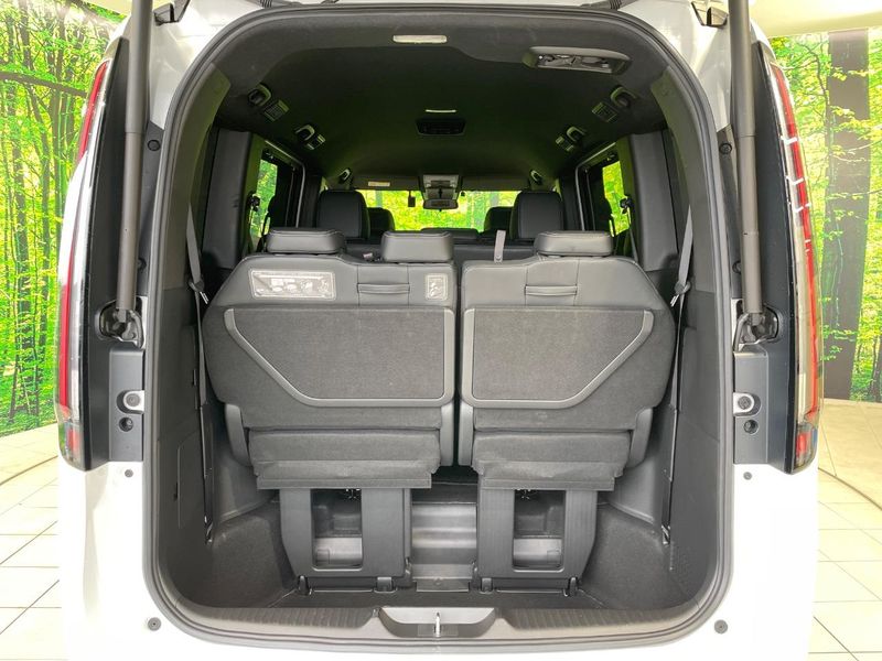2023 Honda Step Wagon 6AA-RP8 (UW-6a9a38a78b48c)[18]
