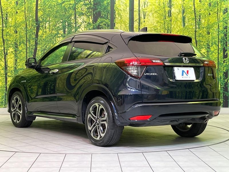 2018 Honda Vezel DAA-RU3 (UW-6a9a38af6a712)[28]