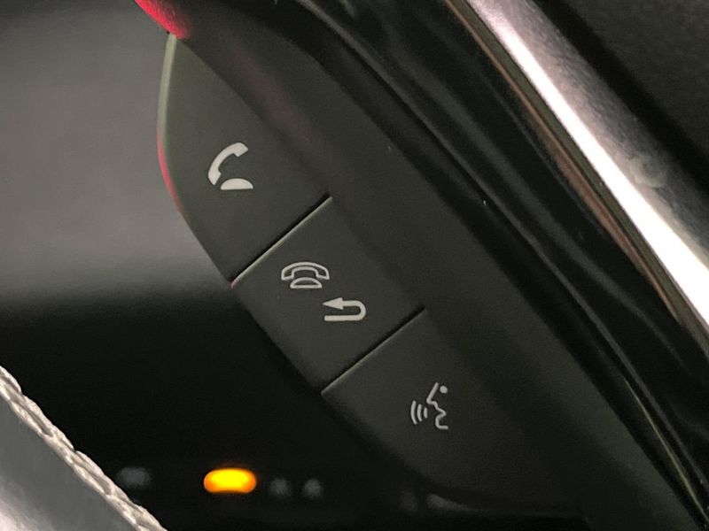 2018 Honda Vezel DAA-RU3 (UW-6a9a38af6a712)[22]