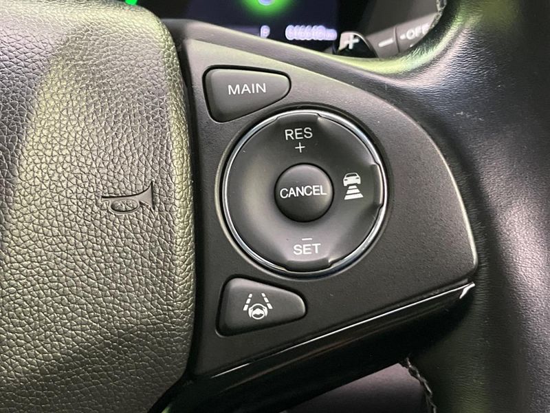 2018 Honda Vezel DAA-RU3 (UW-6a9a38af6a712)[14]