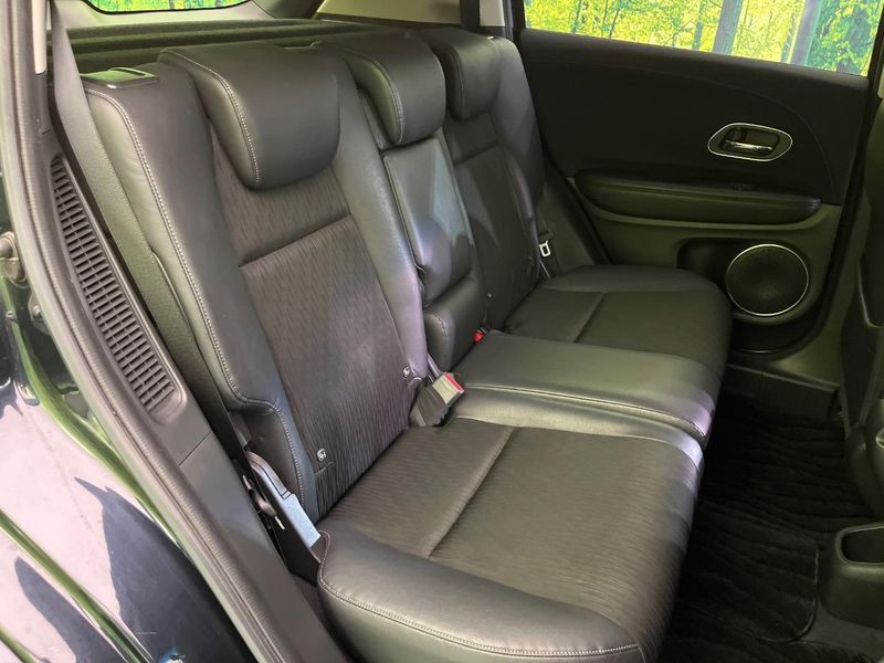 2018 Honda Vezel DAA-RU3 (UW-6a9a38af6a712)[17]