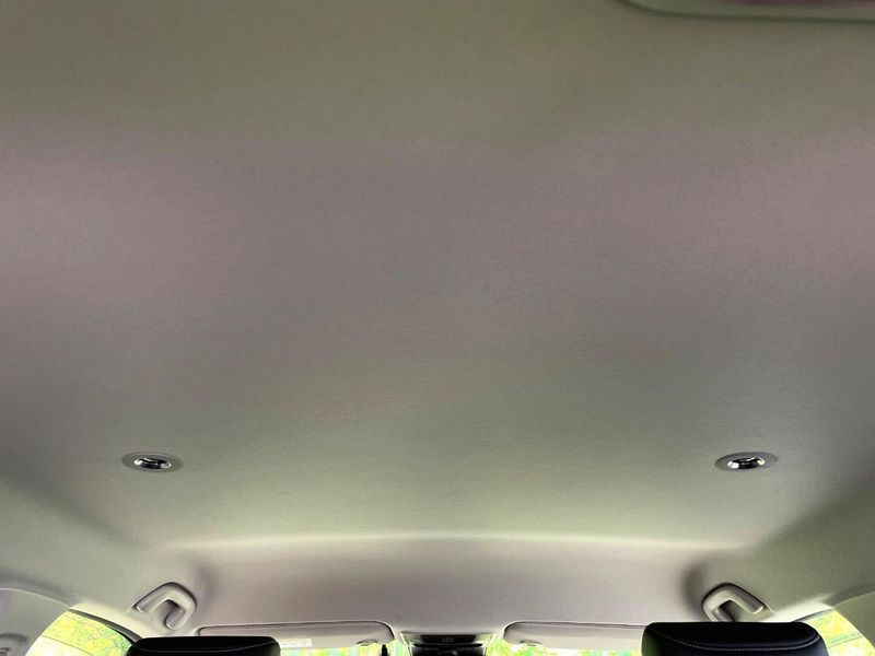 2021 Honda Vezel 6AA-RV5 (UW-6a9a38b3eb6ba)[17]