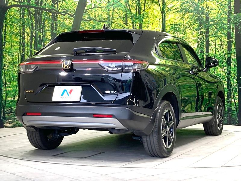 2022 Honda Vezel 6AA-RV5 (UW-6a9a38b7935c9)[25]