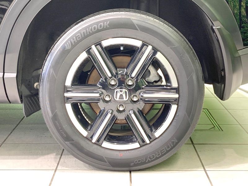 2022 Honda Vezel 6AA-RV5 (UW-6a9a38b7935c9)[11]