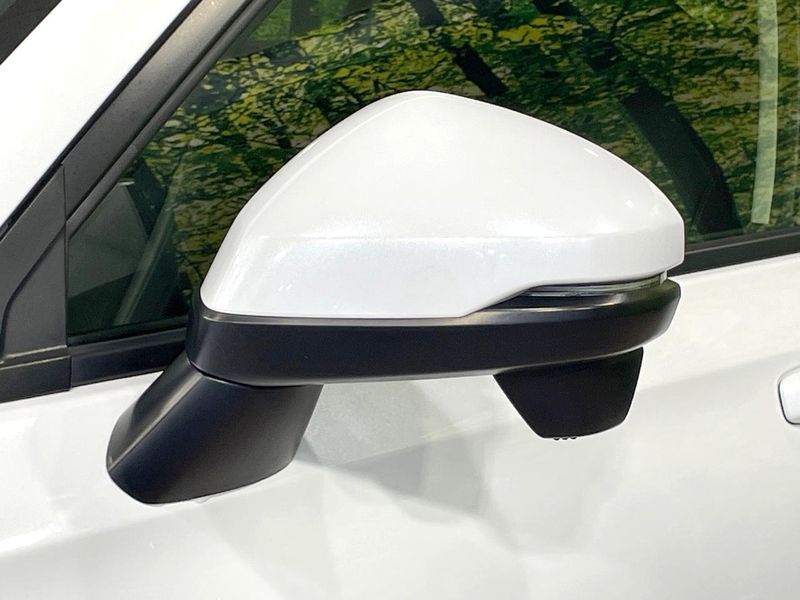 2022 Honda Vezel 6AA-RV5 (UW-6a9a38b8b3771)[12]