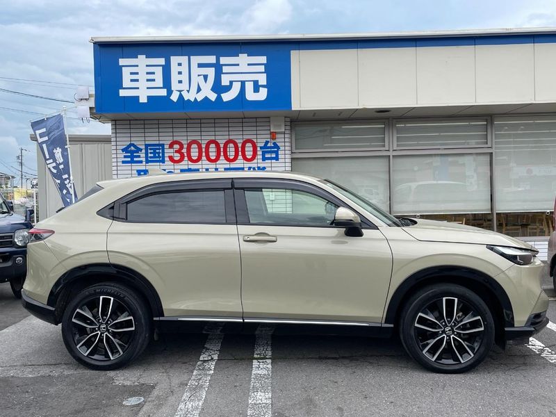 2021 Honda Vezel 6AA-RV6 (UW-6a9a38c096958)[16]