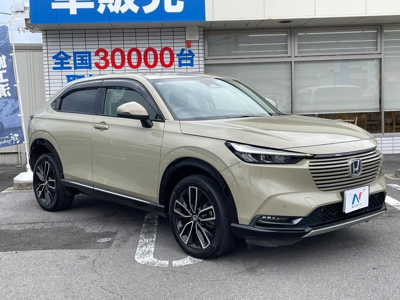 2021 Honda Vezel 6AA-RV6 (UW-6a9a38c096958)[15]