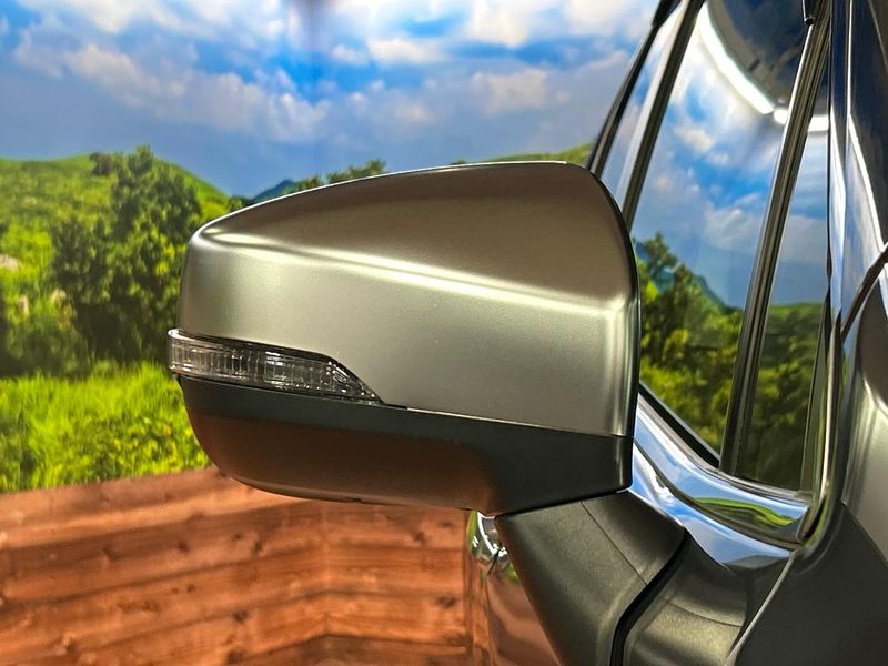 2020 Subaru Forester 5AA-SKE (UW-6a9a38d9b4f92)[12]
