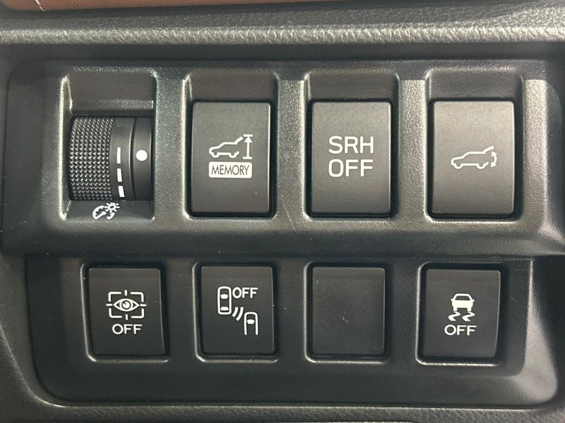 2020 Subaru Forester 5AA-SKE (UW-6a9a38d9e4f62)[27]