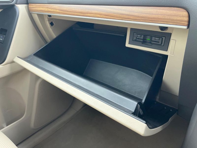 2022 Toyota Land Cruiser Prado 3BA-TRJ150W (UW-6a9a38ee61895)[4]