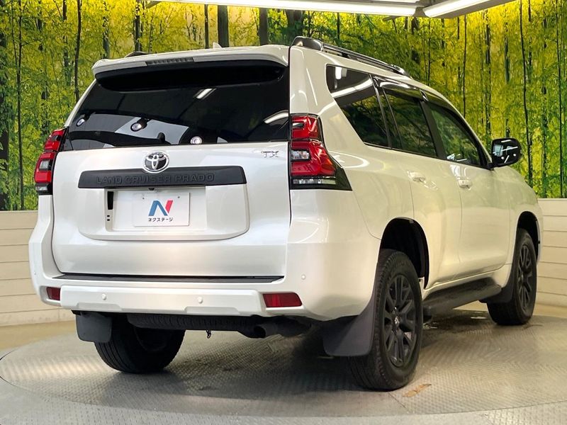 2023 Toyota Land Cruiser Prado 3BA-TRJ150W (UW-6a9a38f272ba5)[28]
