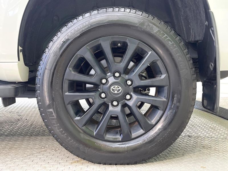 2023 Toyota Land Cruiser Prado 3BA-TRJ150W (UW-6a9a38f272ba5)[21]