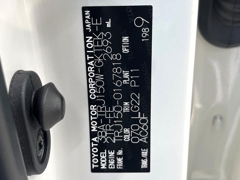 2023 Toyota Land Cruiser Prado 3BA-TRJ150W (UW-6a9a38f272ba5)[1]