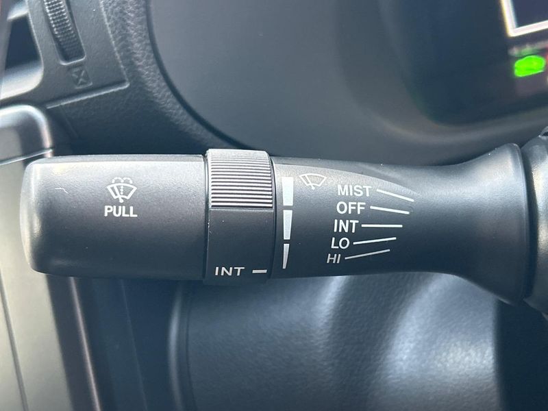 2023 Subaru BRZ 3BA-ZD8 (UW-6a9a393e7a41d)[14]