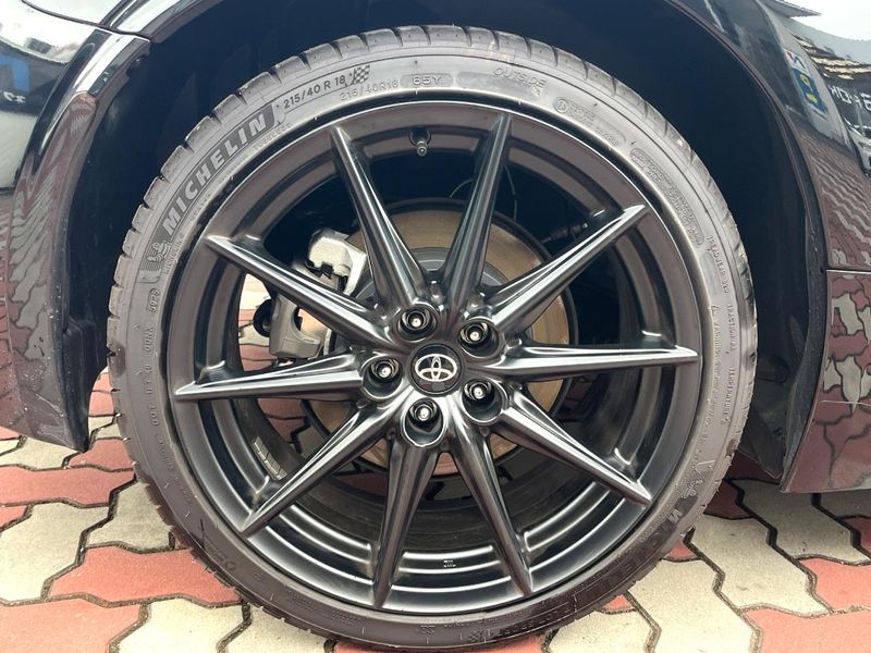 2026 Toyota GR86 3BA-ZN8 (UW-6a9a394508e6d)[14]