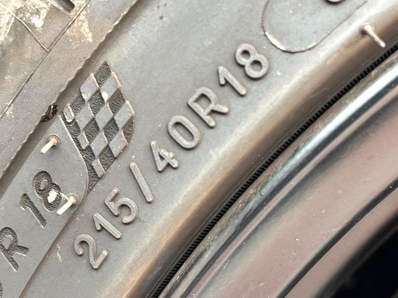 2026 Toyota GR86 3BA-ZN8 (UW-6a9a394508e6d)[17]