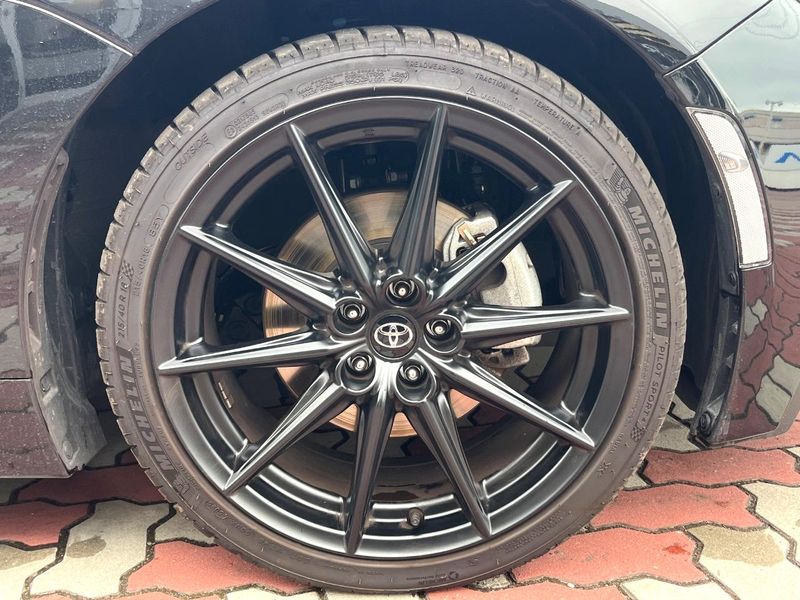 2026 Toyota GR86 3BA-ZN8 (UW-6a9a394508e6d)[13]