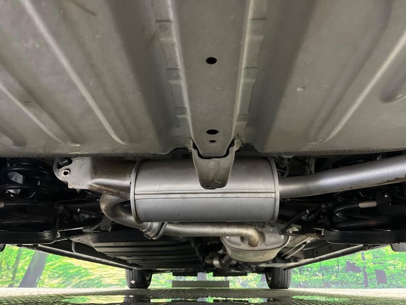2016 Toyota Esquire DBA-ZRR80G (UW-6a9a394974055)[5]