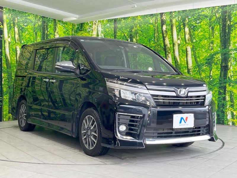 2017 Toyota Voxy DBA-ZRR80W (UW-6a9a394b5aede)[10]