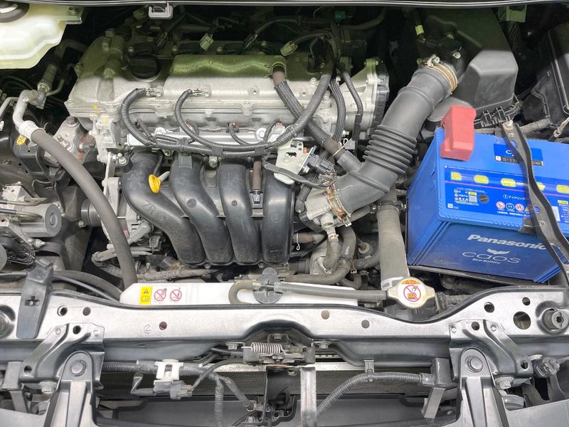 2017 Toyota Noah DBA-ZRR80W (UW-6a9a394de0b7e)[4]