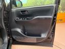 2017 Toyota Voxy DBA-ZRR80W (UW-6a9a394dee574)[12]