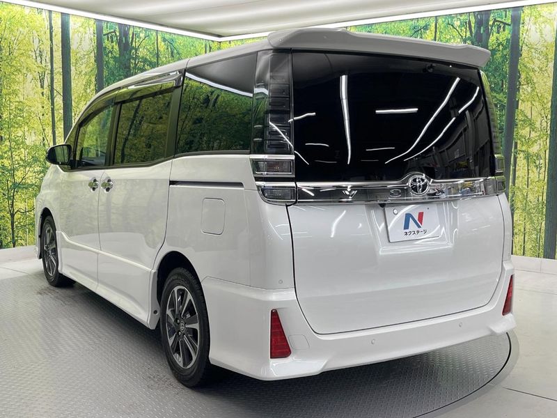 2020 Toyota Voxy 3BA-ZRR80W (UW-6a9a3955e4f4c)[9]