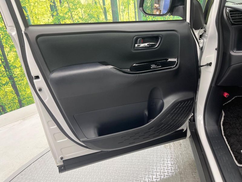 2020 Toyota Voxy 3BA-ZRR80W (UW-6a9a3955e4f4c)[26]