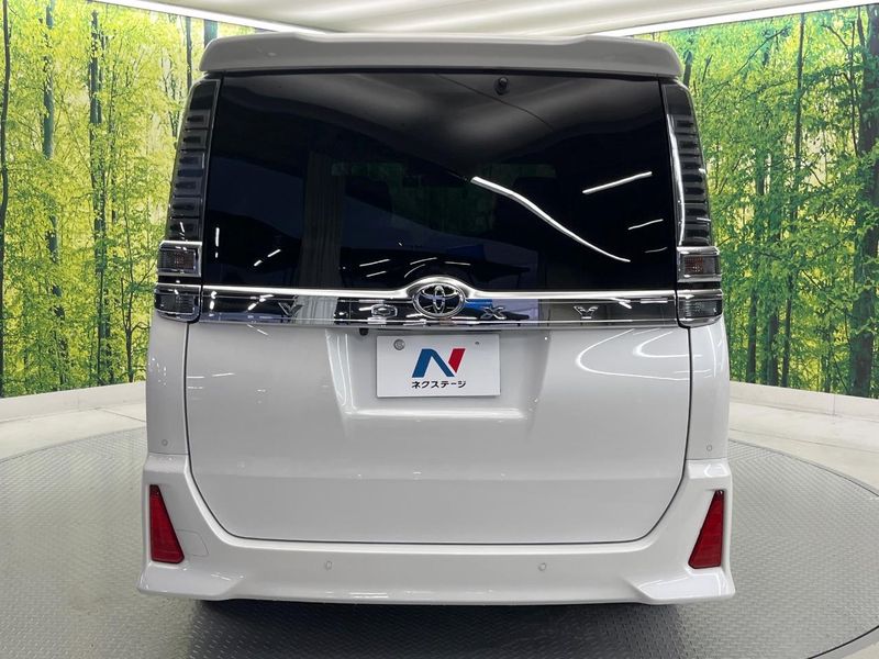 2020 Toyota Voxy 3BA-ZRR80W (UW-6a9a3955e4f4c)[8]