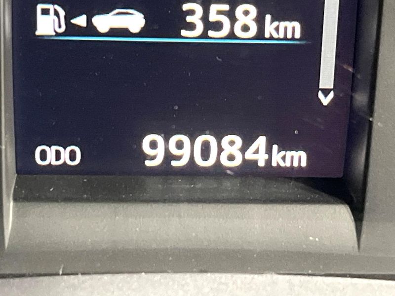 2014 Toyota Harrier DBA-ZSU60W (UW-6a9a395dc78d2)[2]