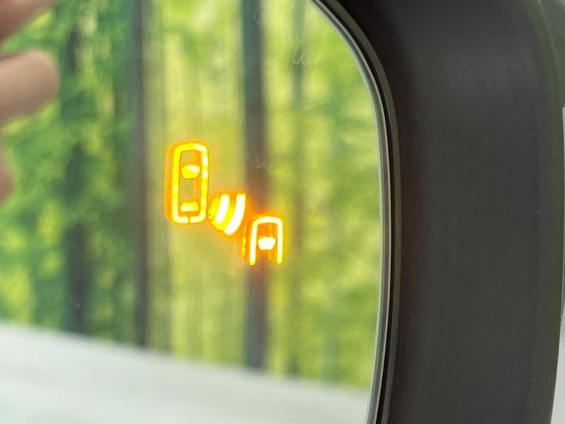 2025 Toyota Corolla Cross 6AA-ZVG13 (UW-6a9a3969f1cfc)[21]