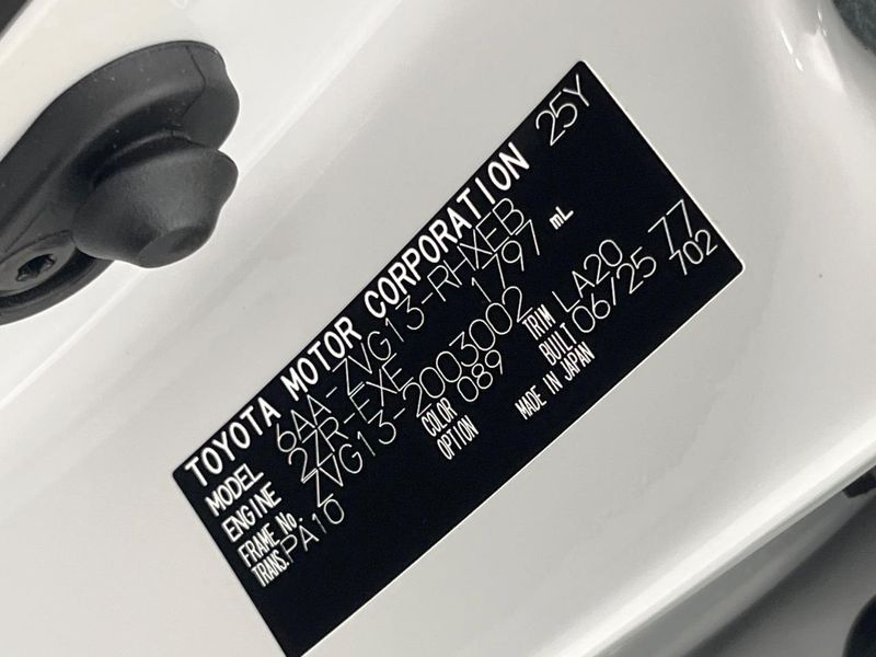 2025 Toyota Corolla Cross 6AA-ZVG13 (UW-6a9a3969f1cfc)[1]