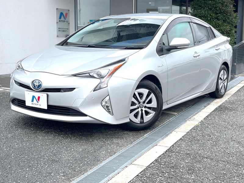 2016 Toyota Prius DAA-ZVW51 (UW-6a9a3979c69ca)[0]